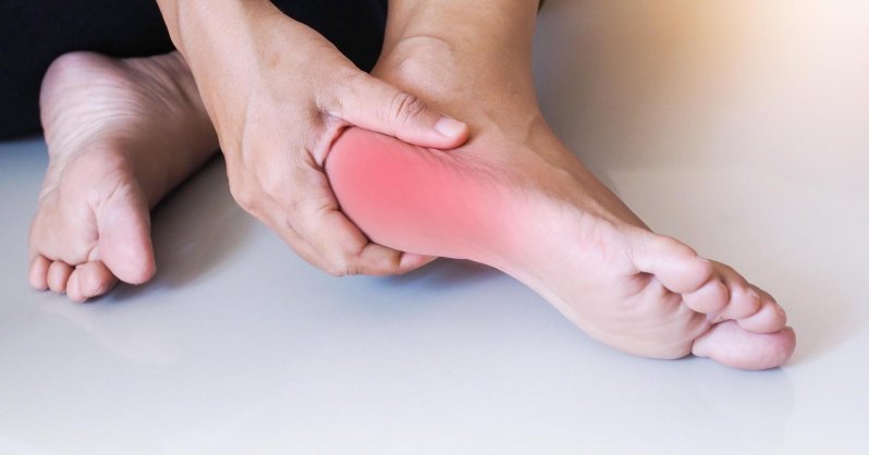 ما هو علاج الطبيعي الشوكة العظمية؟