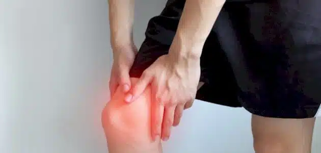 اسباب سخونة الركبة