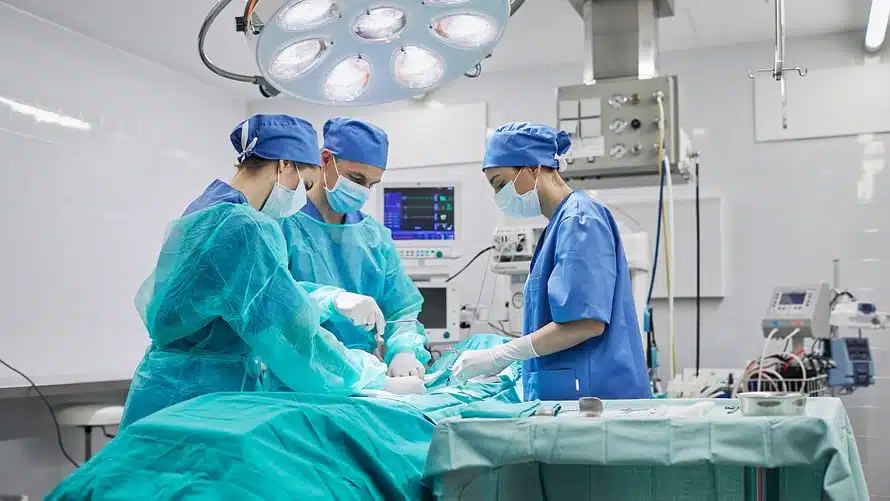 كم نسبة نجاح علاج القدم الحنفاء؟