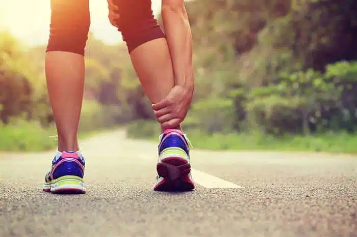 هل شريحة العظام يمكن أن تبقى طول العمر دون ضرر؟