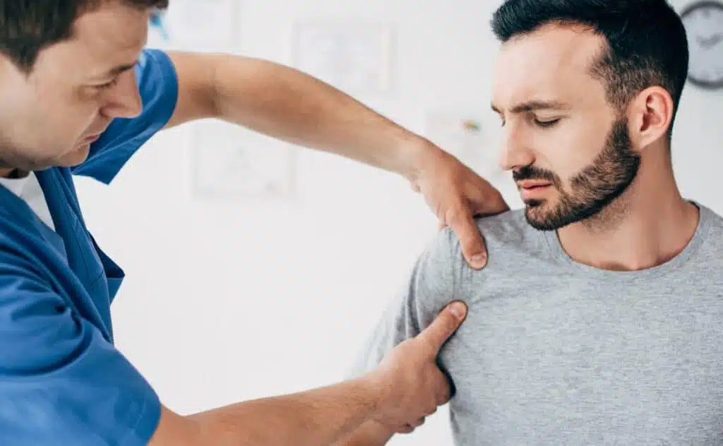 Discover the Treatment for Recurrent Shoulder Dislocation Without Surgery and the Best Shoulder Surgeon in Cairo! Non-Surgical Treatment for Recurrent Shoulder Dislocation