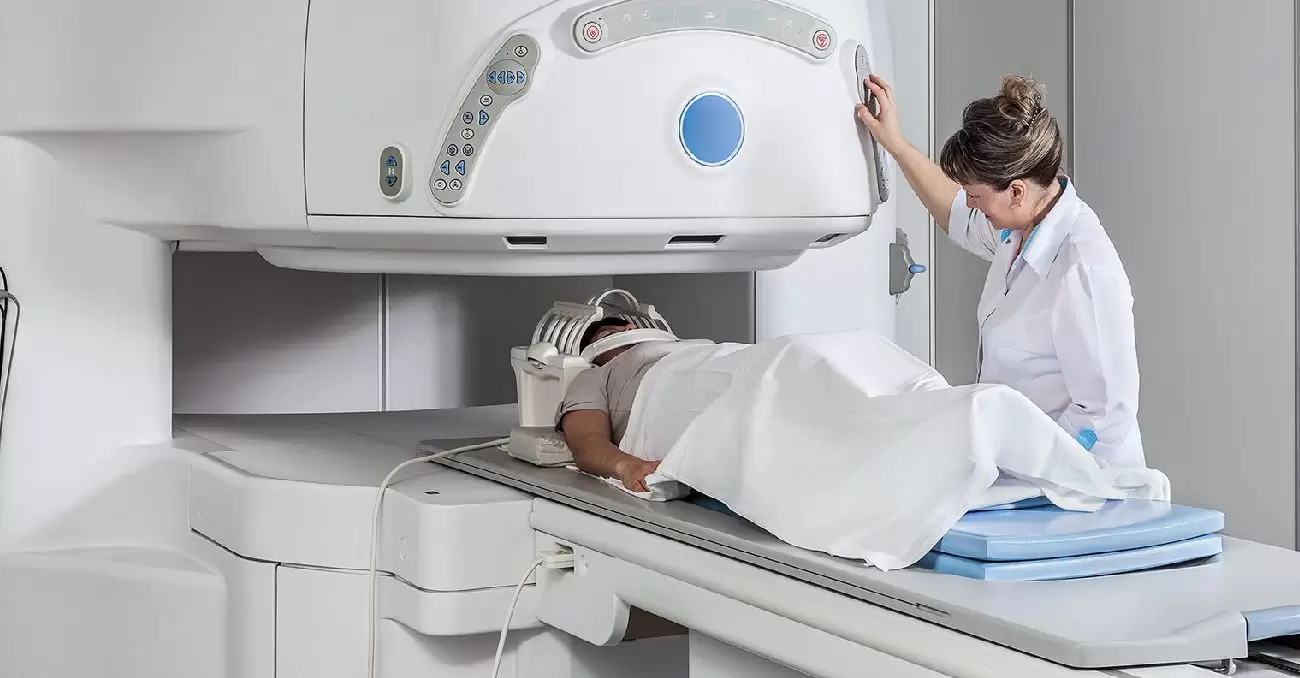?Cost of MRI scan of the back, and what are its most important medical uses