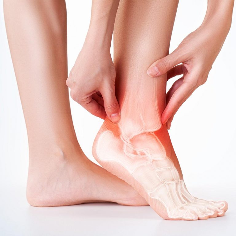 تعرف على دكتور عظام تخصص قدم وكاحل وما هي الإصابات التي تحدث بهم؟